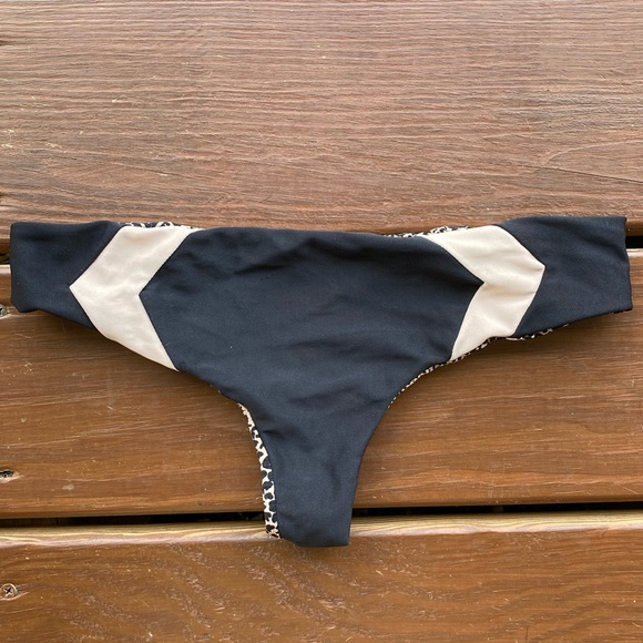 acacia swimwear Other - Acacia bottoms M